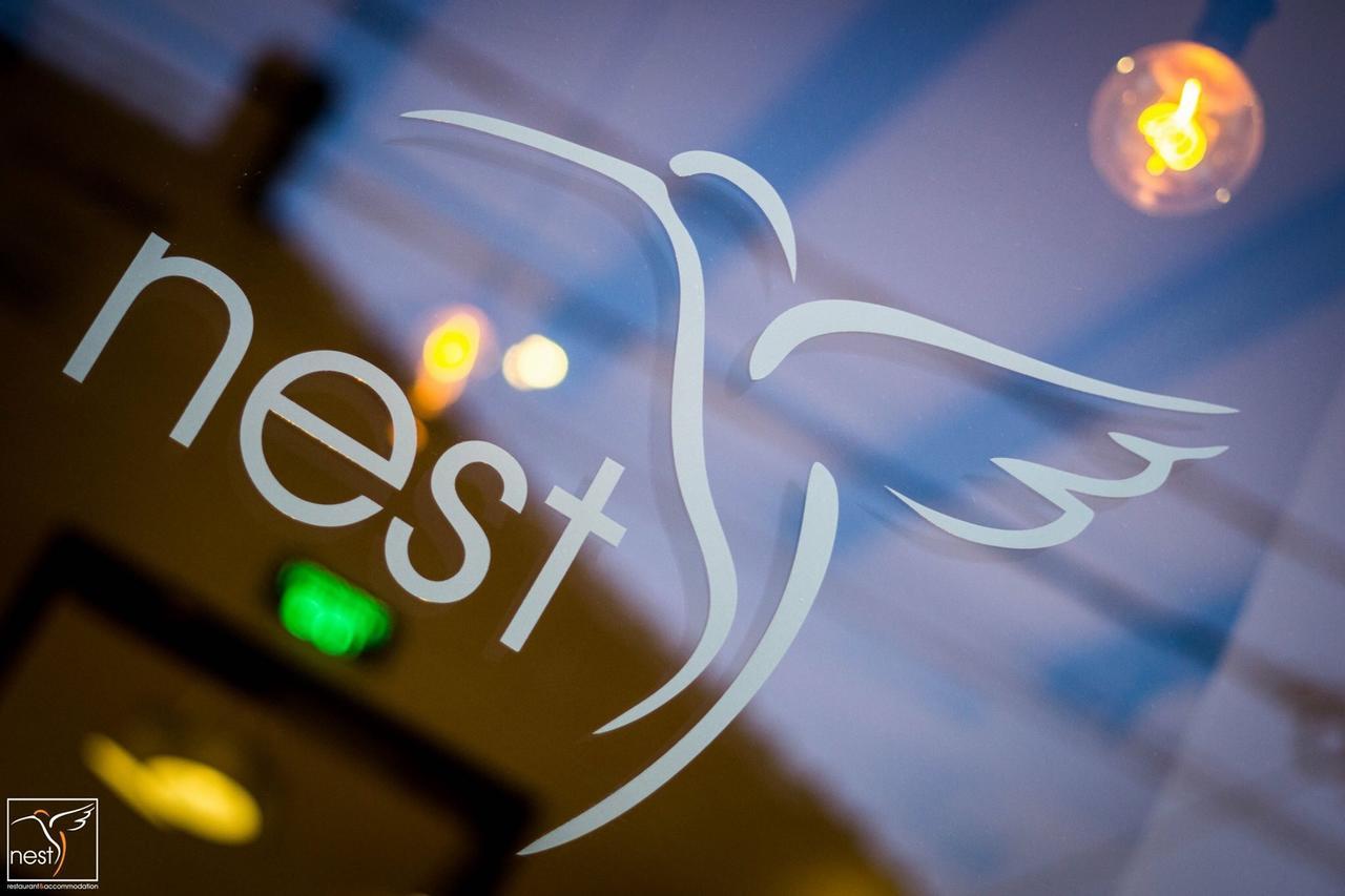 Nest Hotel Drobeta Turnu Severin Bagian luar foto