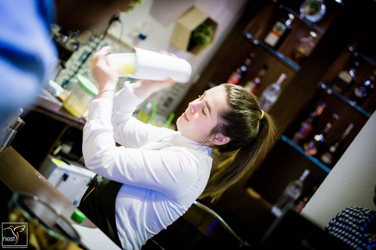 Nest Hotel Drobeta Turnu Severin Bagian luar foto